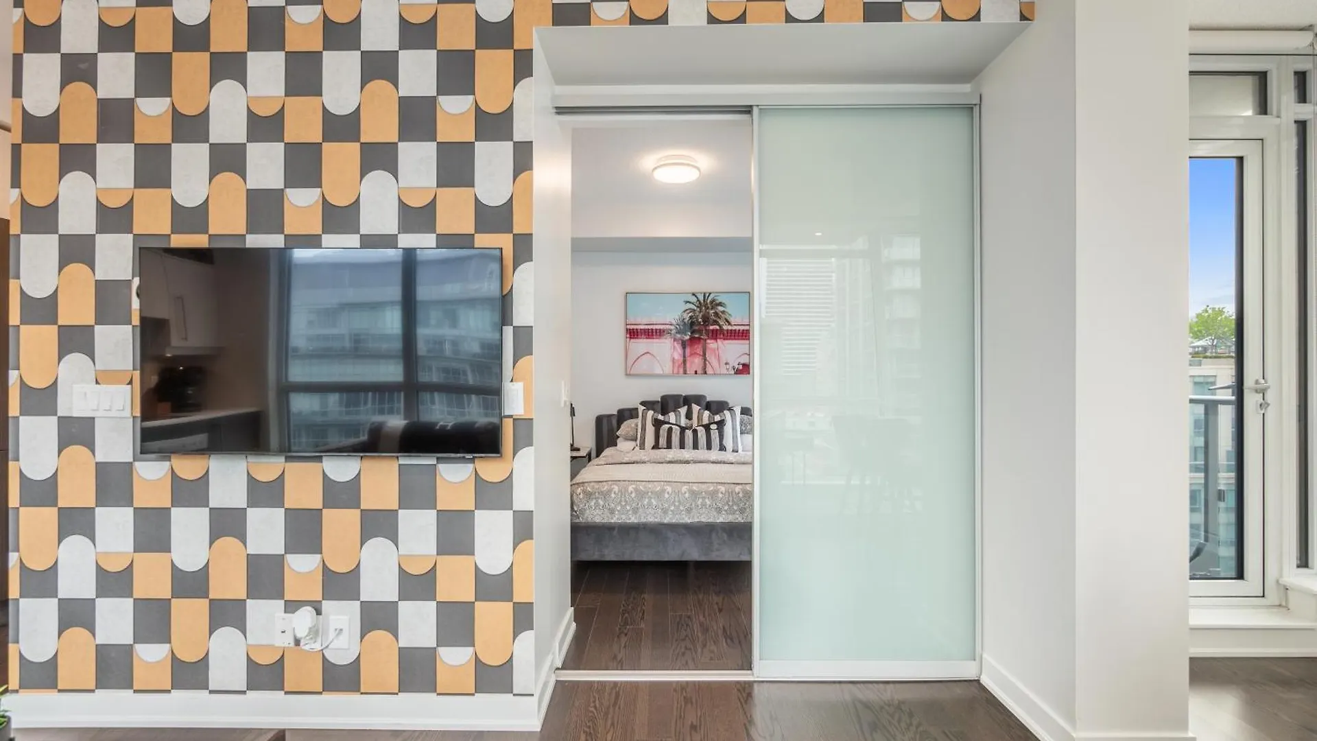 Designer Two Bedroom Suite. Toronto 0*,  Kanada